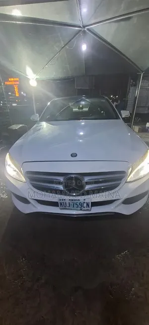 Mercedes-Benz C300 2015 White