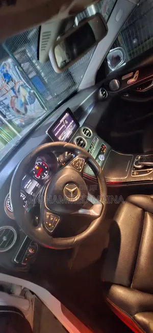 Mercedes-Benz C300 2015 White