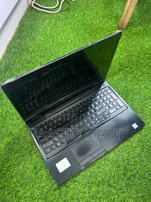 Laptop Dell Latitude 5590 8GB Intel Core i5 SSD 256GB