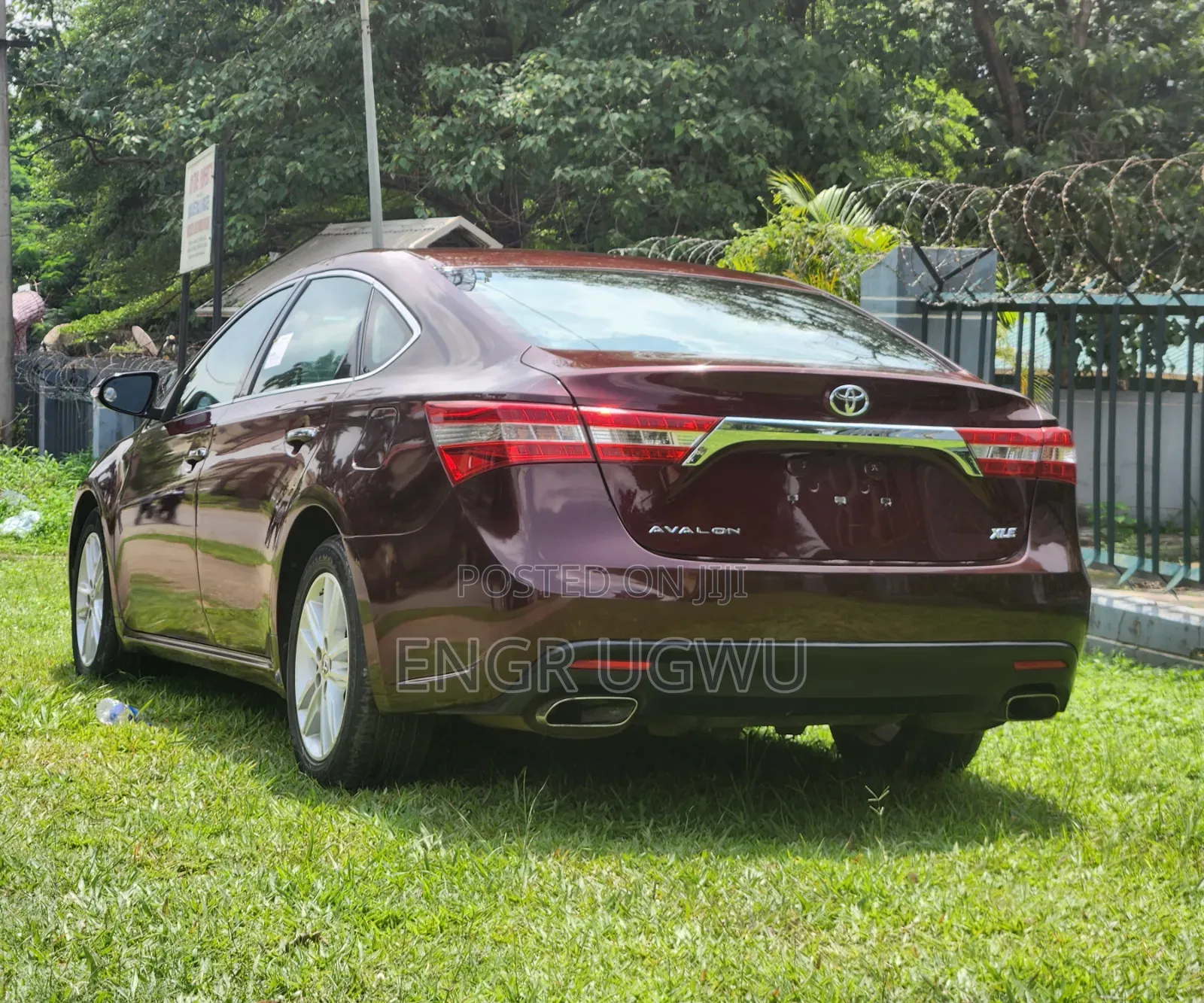 Toyota Avalon 2015 Red