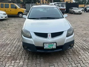 Pontiac Vibe Automatic 2004 Silver