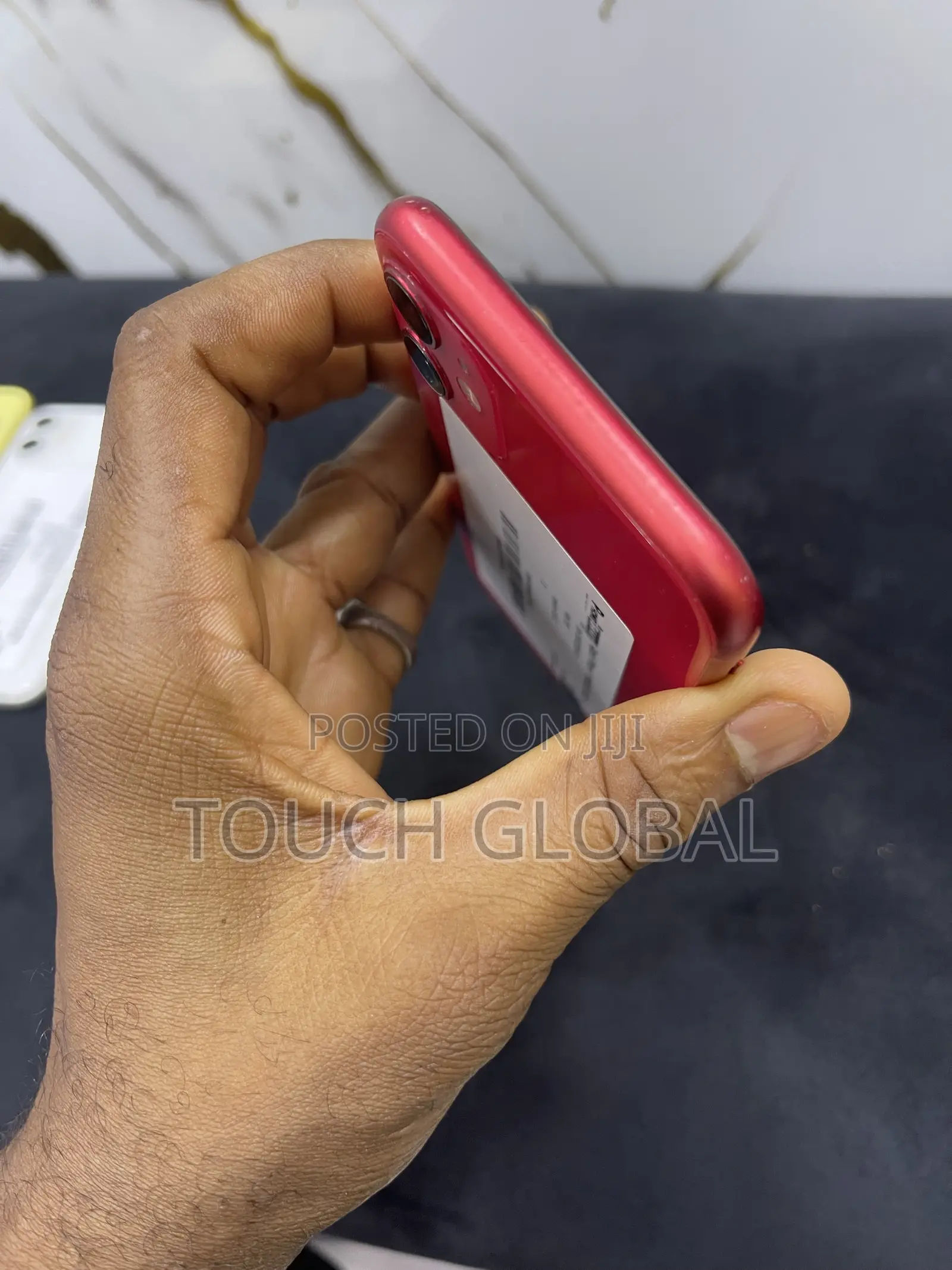 Apple iPhone 11 64 GB Red