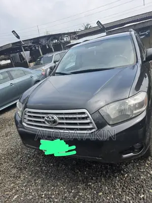Toyota Highlander 4x4 2009 Gray