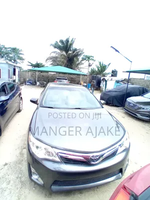 Toyota Camry 2012 Gray