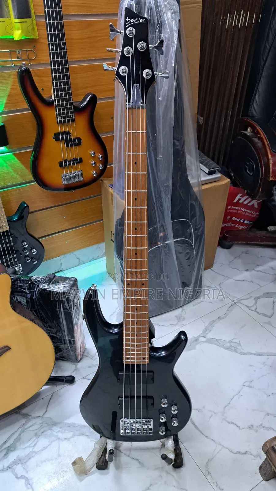Deviser Pro Electric Bass Guitar With 5 Strings