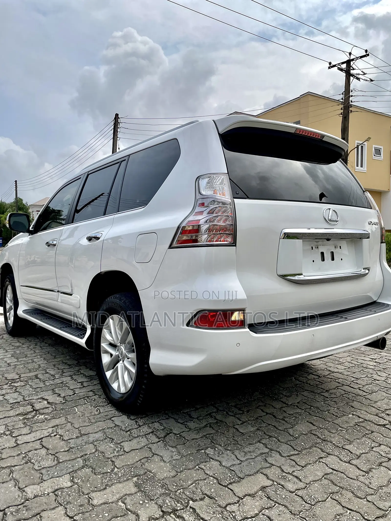 Lexus GX 460 Luxury 2016 White