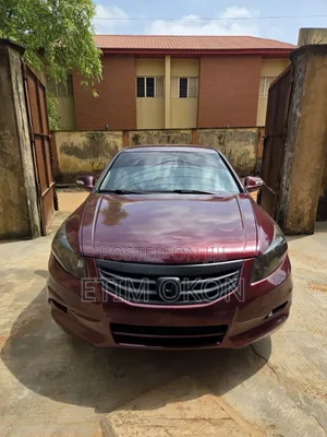 Honda Accord 2012 Burgundy