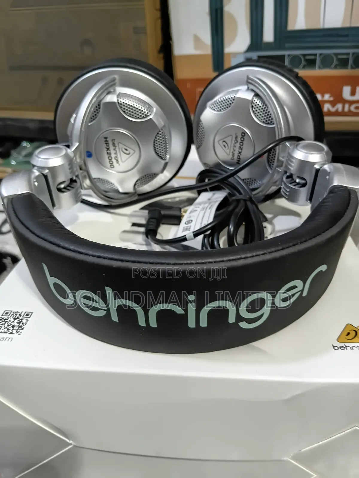 Behringer Studio Headphone / DJ Headset HPX2000