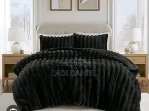 Blanket, Bedspread and Four Pillow Cases