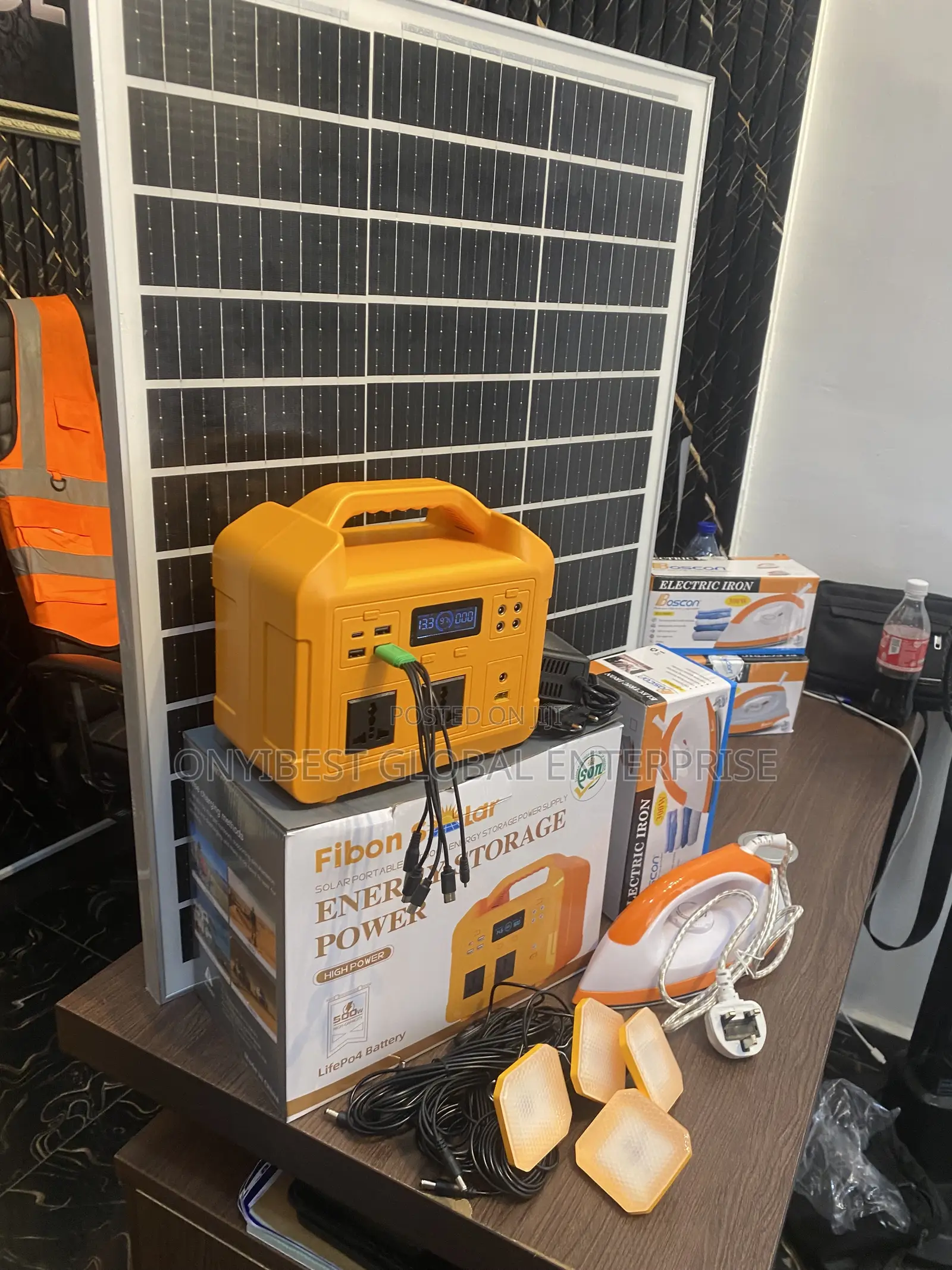 Rechargeable Solar Generator
