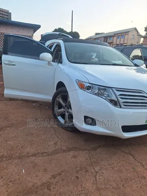 Toyota Venza Limited 2011 White