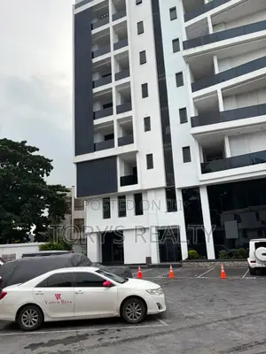 3bdrm Apartment in Ikoyi, Parkview Estate for rent