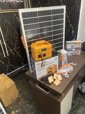Solar Generator With Solar Panel