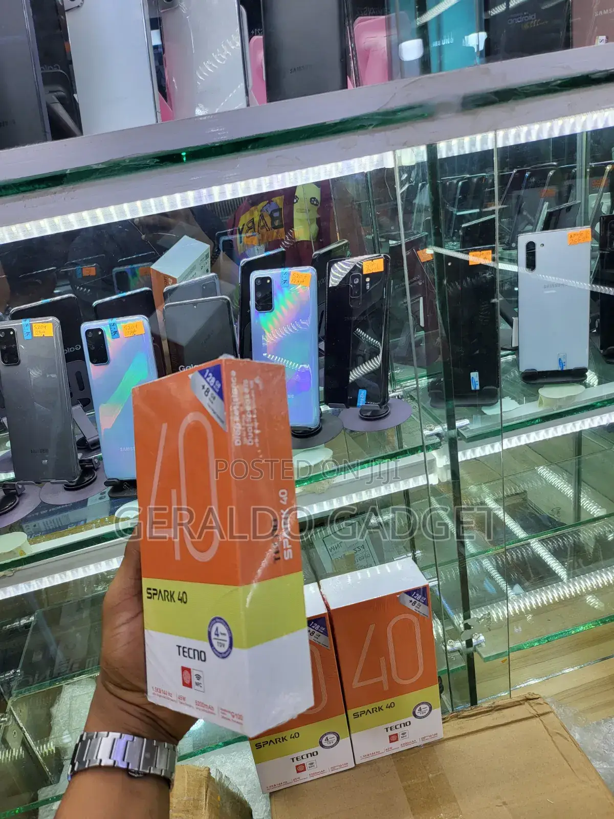 New Tecno Spark 40 256 GB Black