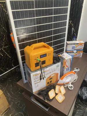Solar Generator With Solar Panel