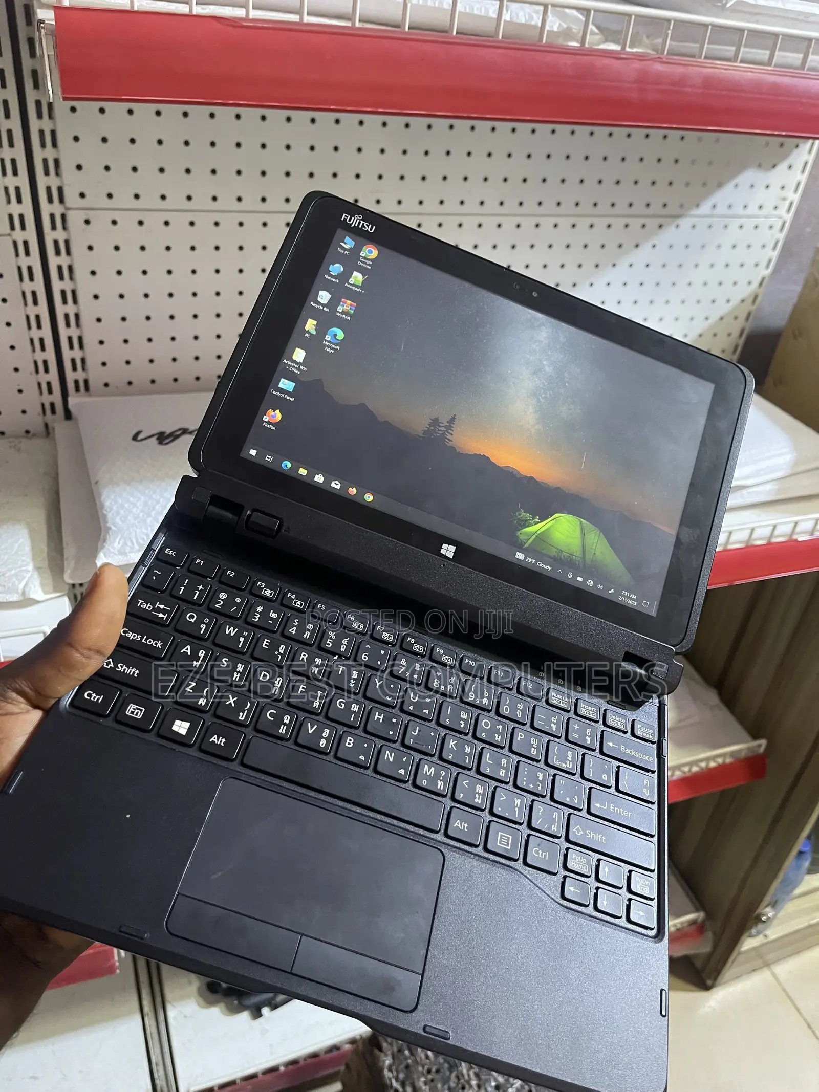 Laptop Fujitsu 4GB Intel Atom SSD 128GB