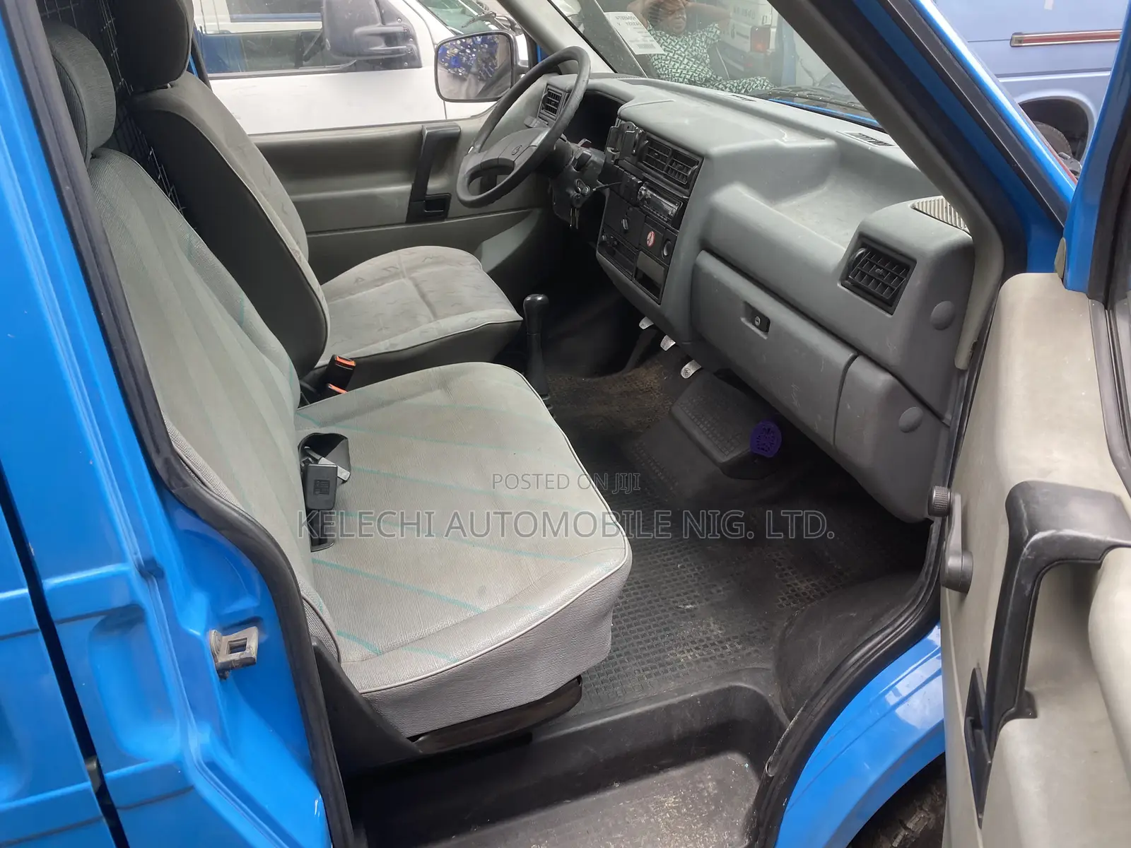 Volkswagen Transporter 2005 Blue