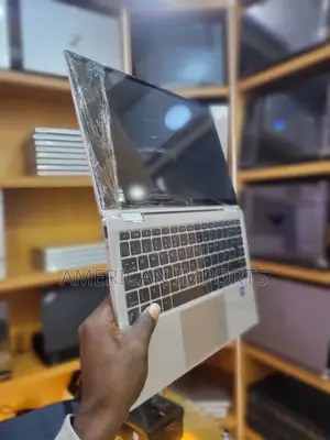 Laptop HP EliteBook 1040 G8 32GB Intel Core i7 SSD 512GB
