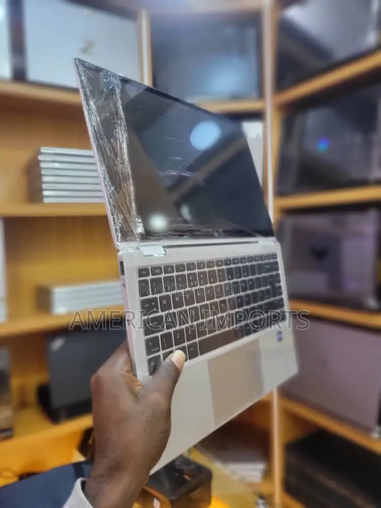 Laptop HP EliteBook 1040 G8 32GB Intel Core i7 SSD 512GB
