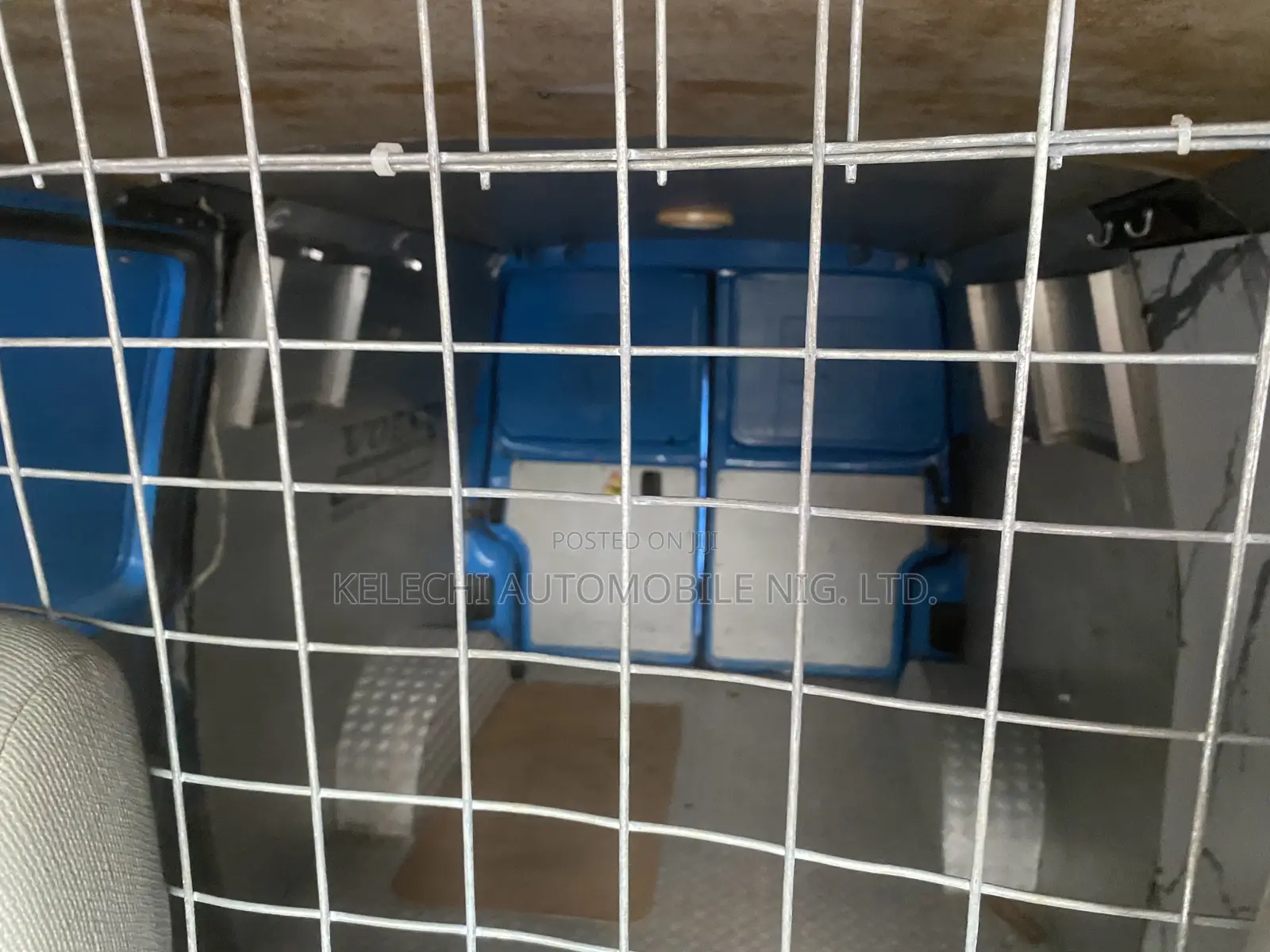 Volkswagen Transporter 2005 Blue