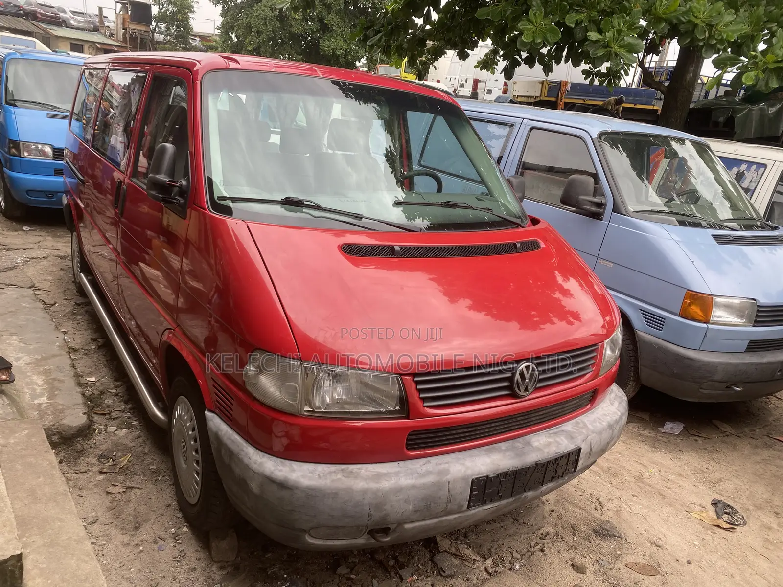 Volkswagen Transporter 2005 Red