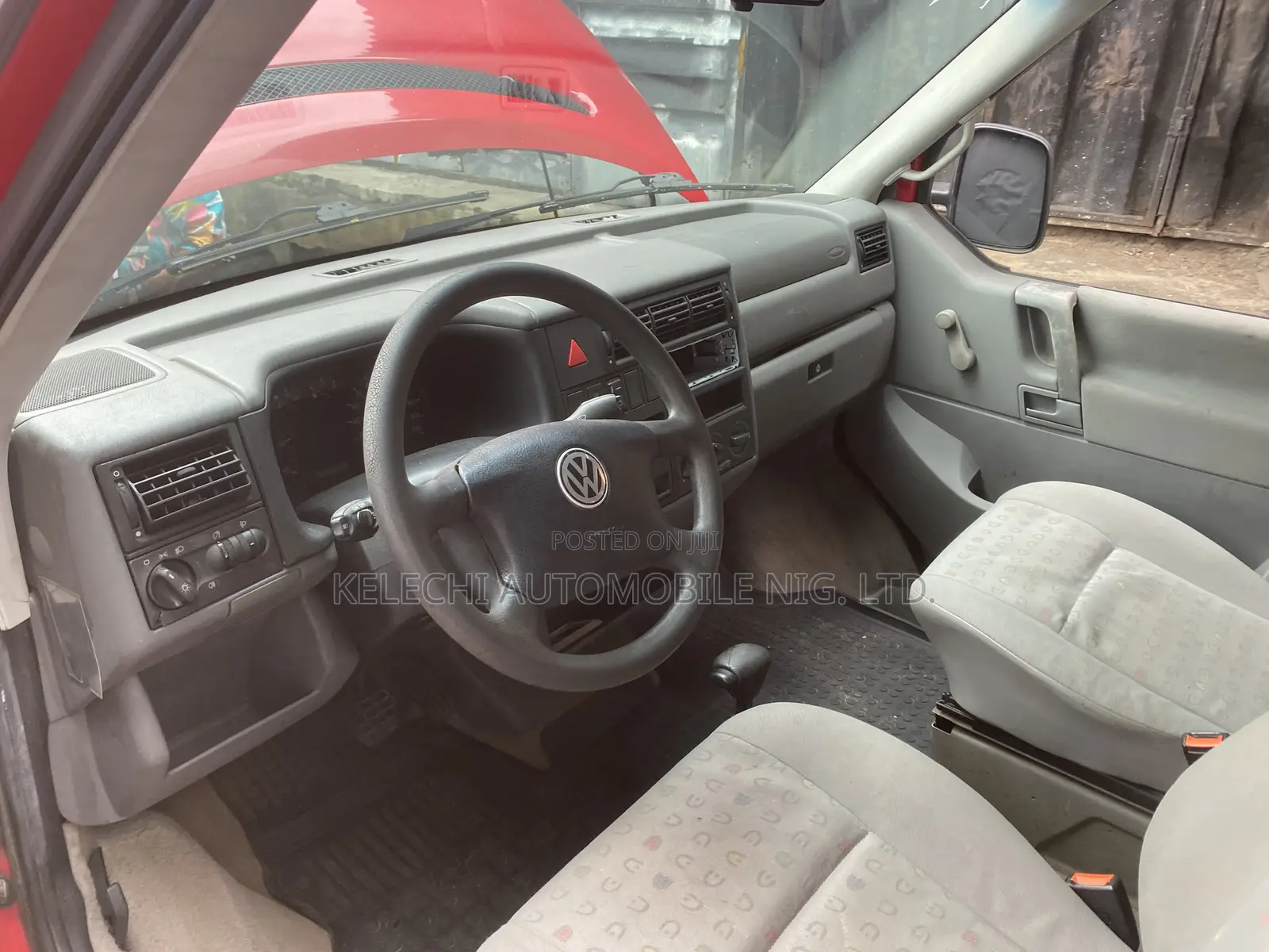 Volkswagen Transporter 2005 Red