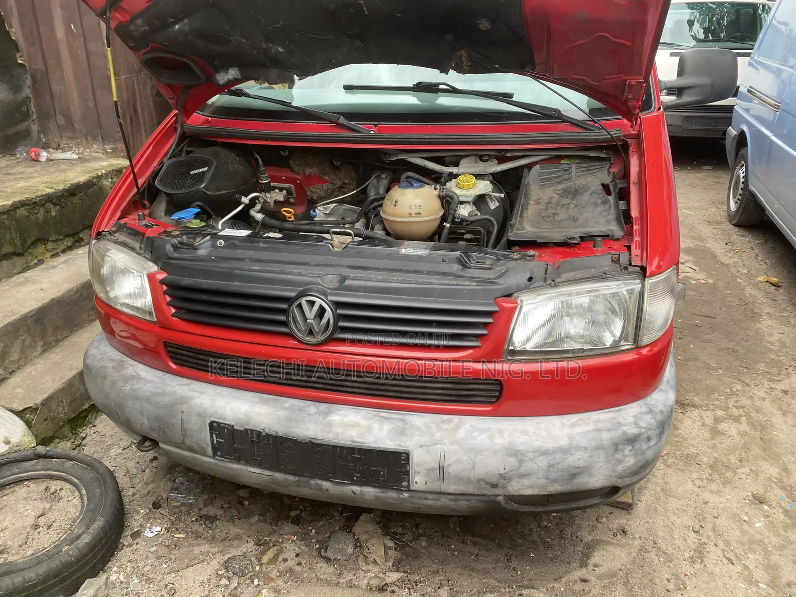 Volkswagen Transporter 2005 Red