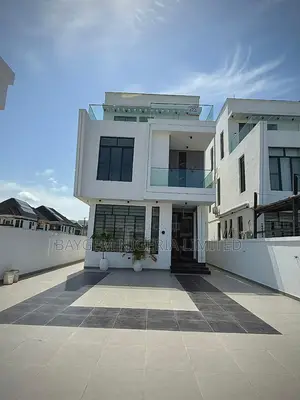 5bdrm Duplex in Lekki Phase 1 for sale