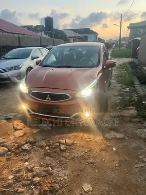 Mitsubishi Spacestar 2016 Orange