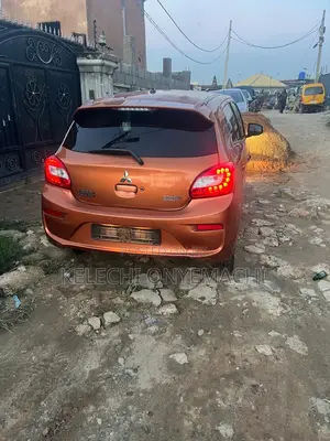 Mitsubishi Spacestar 2016 Orange