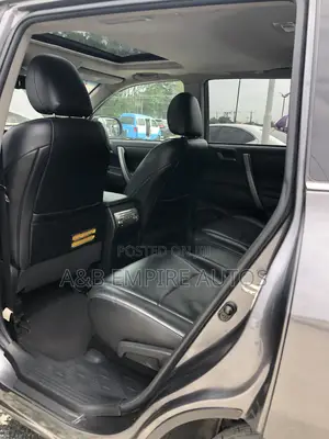 Toyota Highlander 2011 Gray