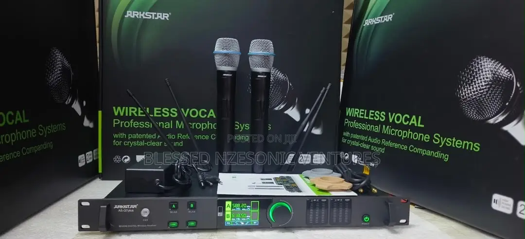 Dual Handheld Digital Wireless Microphone
