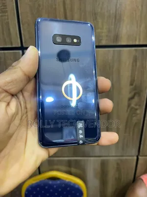 Samsung Galaxy S10e 128 GB Black