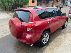 Toyota RAV4 2009 Red
