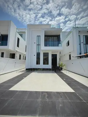 5bdrm Duplex in Lekki Phase 1 for sale