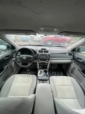 Toyota Camry 2012 Silver