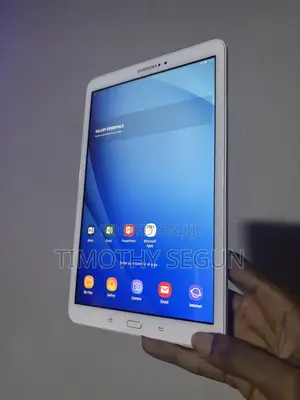 Samsung Galaxy Tab A 10.1 (2016) 16 GB White