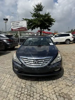 Hyundai Sonata Limited Sedan FWD (2.4L 4cyl 6A) 2013 Black