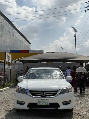 Honda Accord EX-L 4dr Sedan w/Navigation (2.4L 4cyl CVT) 2014 White