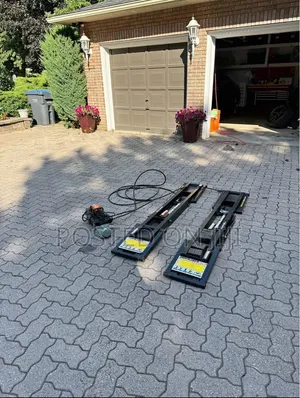 QuickJack BL-7000SLX Portable Car Lift