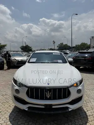 Maserati Levante Base AWD 2018 White
