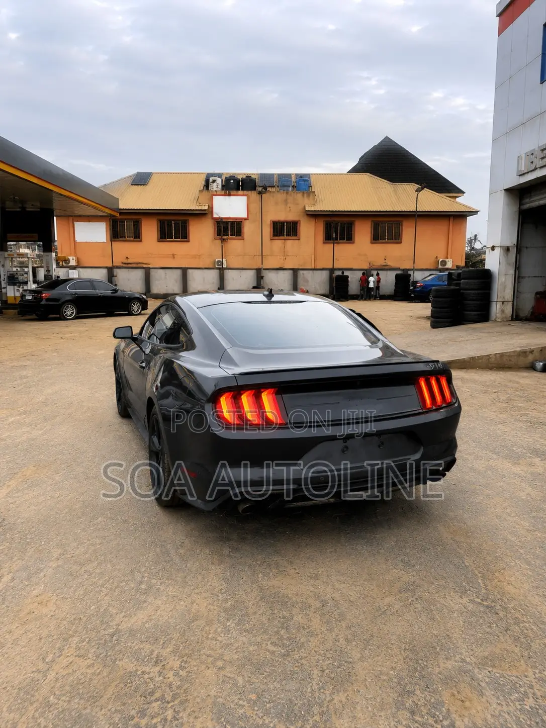 Ford Mustang EcoBoost 2022 Black