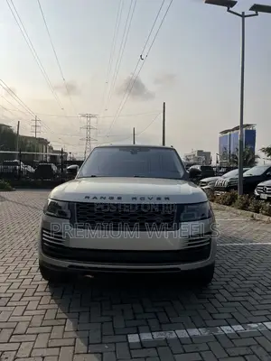 Land Rover Range Rover HSE SWB 2020 Gold