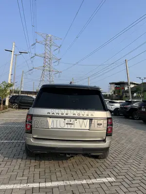 Land Rover Range Rover HSE SWB 2020 Gold