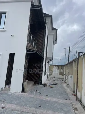 4bdrm Duplex in Reserve Estates, Trans Amadi for sale