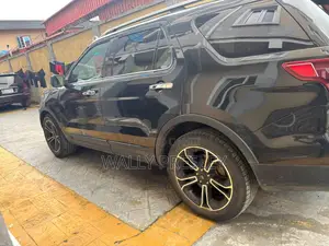 Ford Explorer 2013 Black