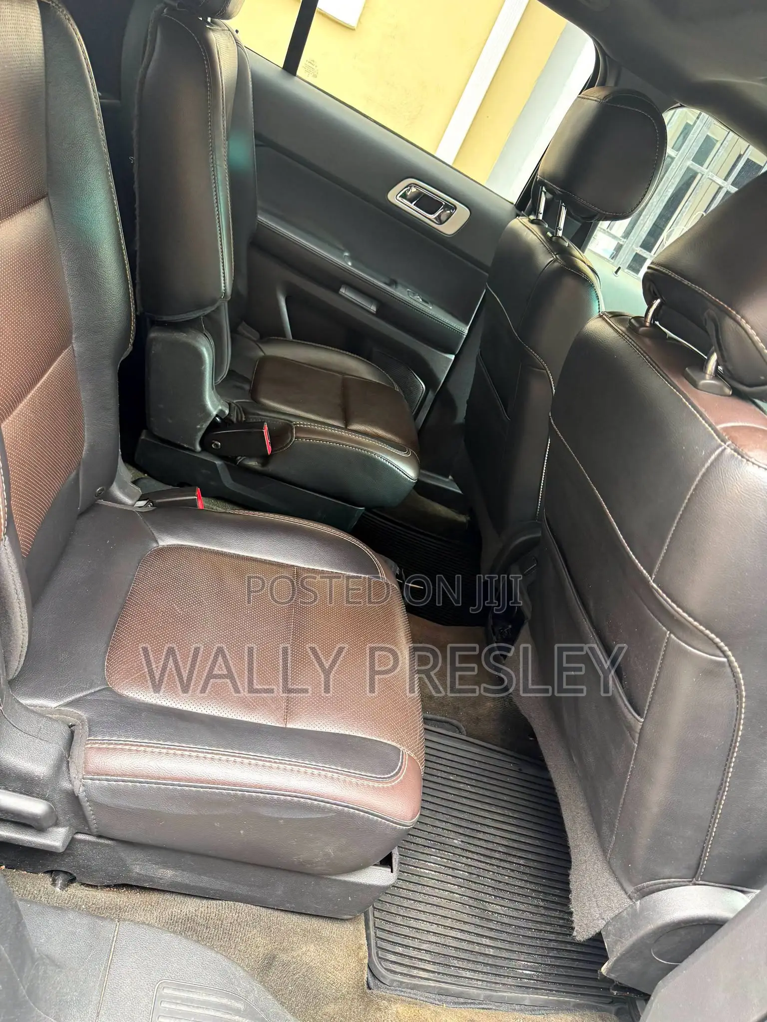 Ford Explorer 2013 Black