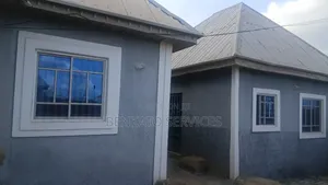 3bdrm Block of Flats in Maraba, Mararaba for rent