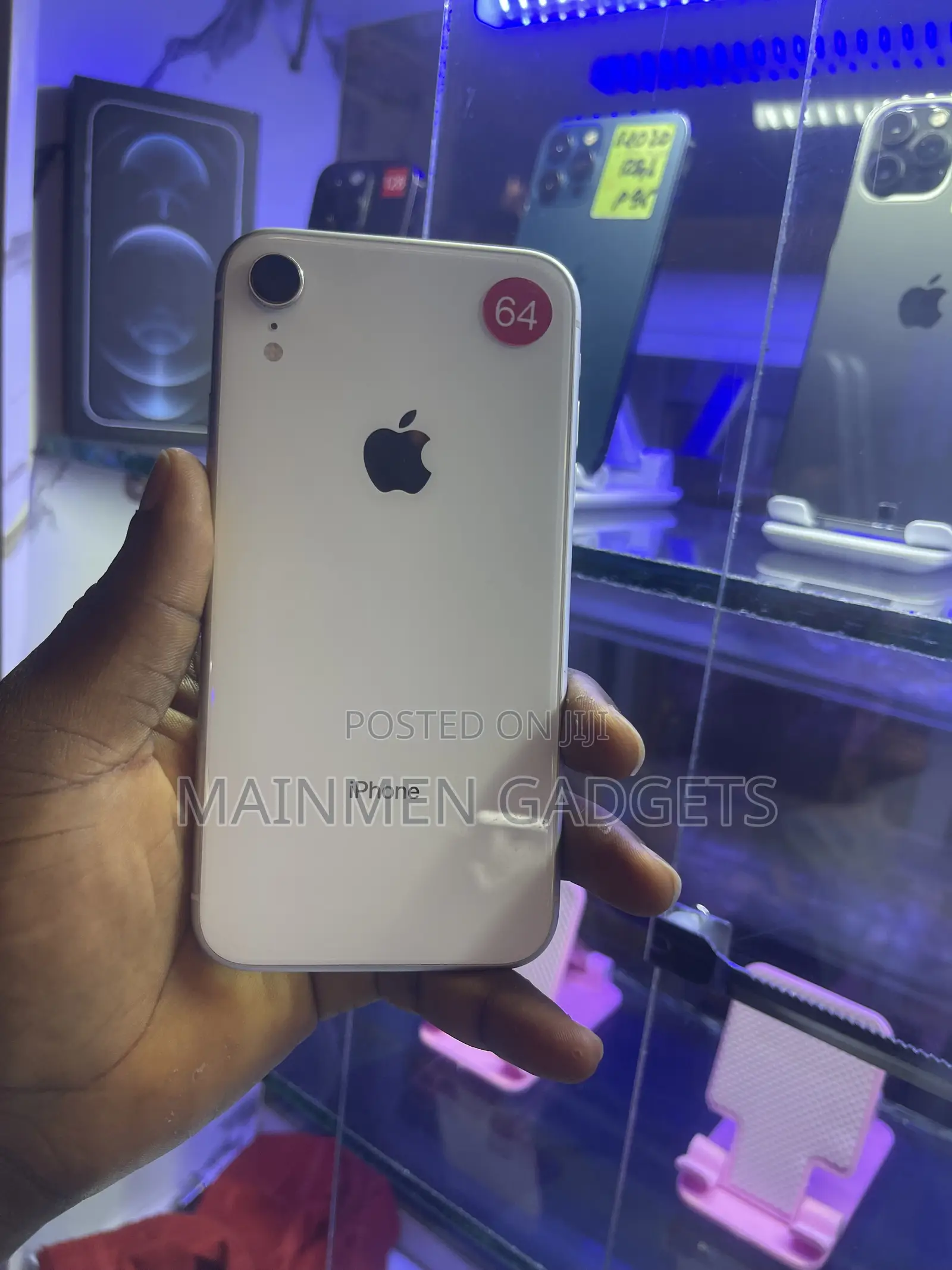 Apple iPhone XR 64 GB White