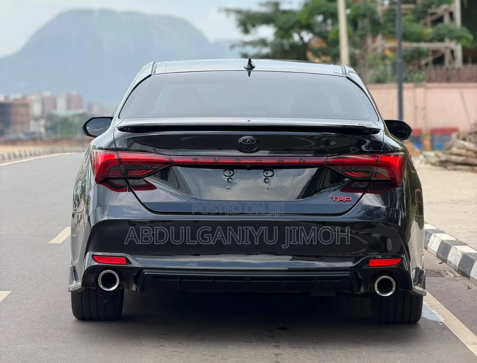 Toyota Avalon 2019 Black